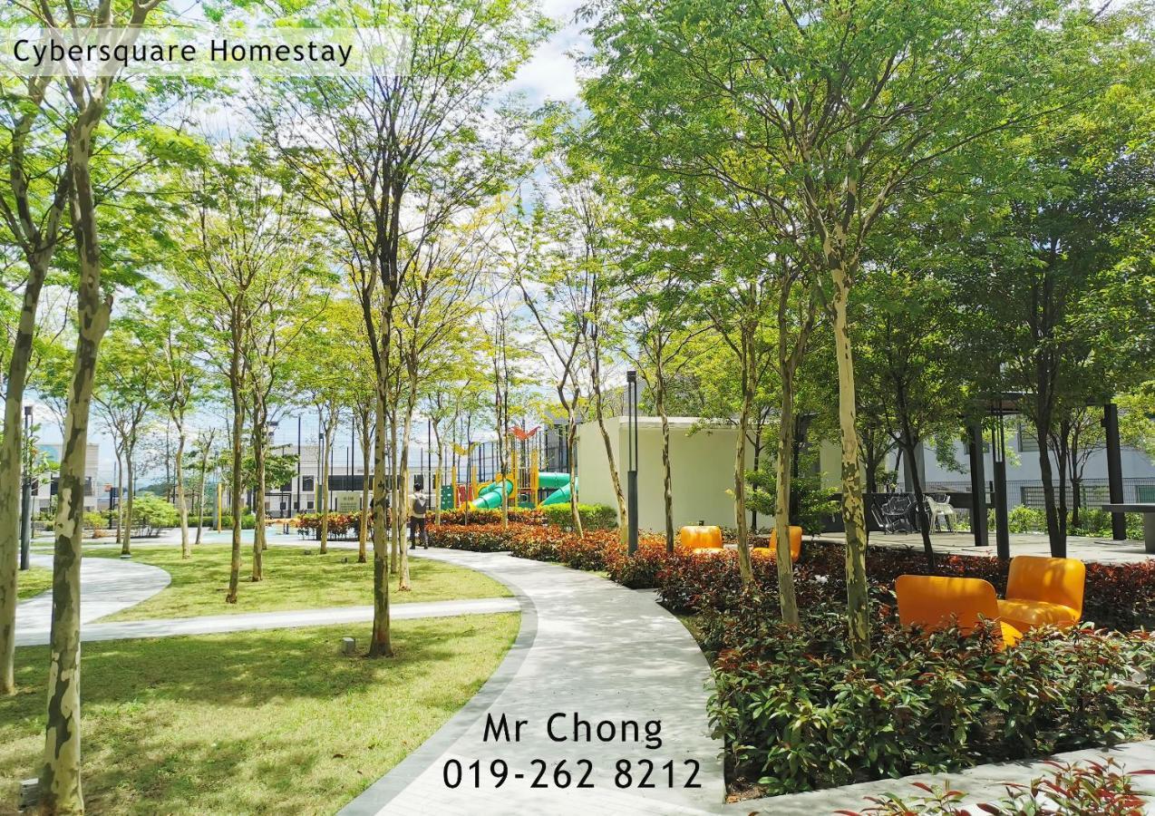 Cybersqaure Studio Suites With Netfilx @10 Min Walking Distance To Mcd Cyberjaya Ngoại thất bức ảnh