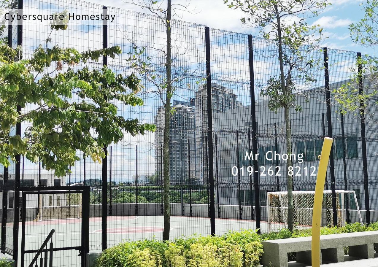 Cybersqaure Studio Suites With Netfilx @10 Min Walking Distance To Mcd Cyberjaya Ngoại thất bức ảnh