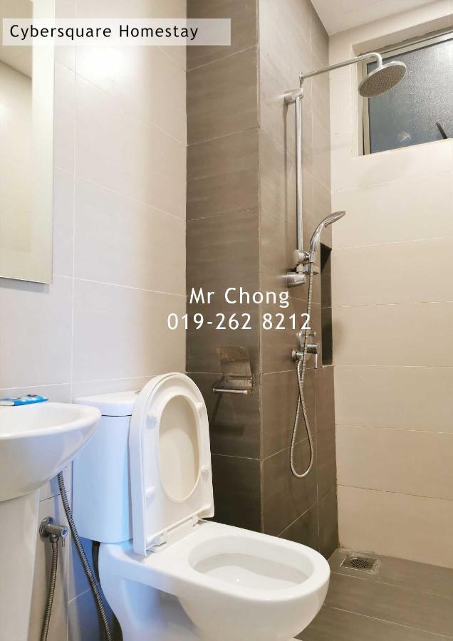 Cybersqaure Studio Suites With Netfilx @10 Min Walking Distance To Mcd Cyberjaya Ngoại thất bức ảnh