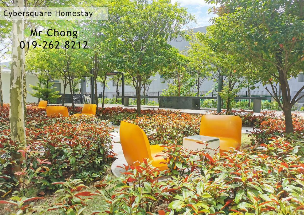 Cybersqaure Studio Suites With Netfilx @10 Min Walking Distance To Mcd Cyberjaya Ngoại thất bức ảnh