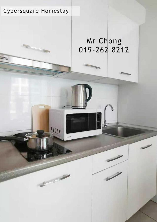 Cybersqaure Studio Suites With Netfilx @10 Min Walking Distance To Mcd Cyberjaya Ngoại thất bức ảnh